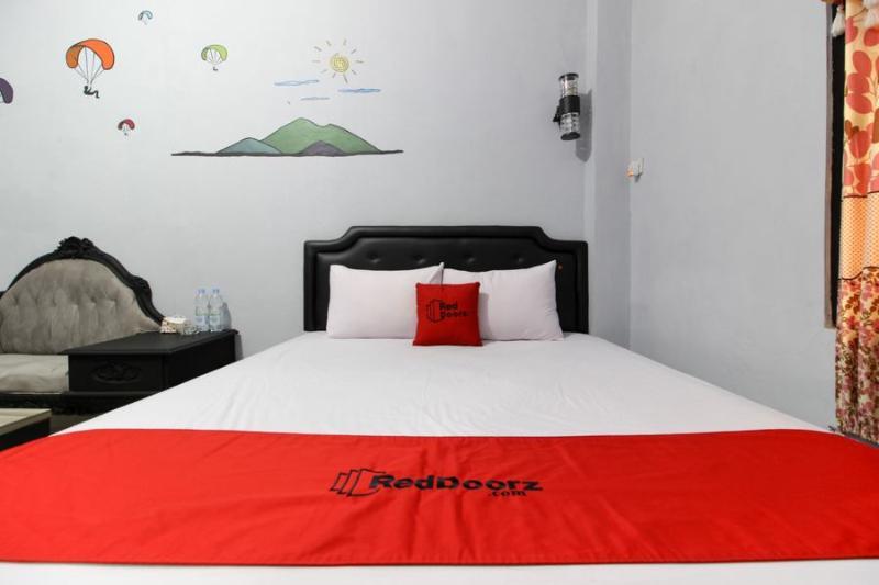 Guest house Reddoorz Near Graha Saba Ugm